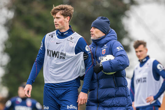 Henrik Falchener and Ståle Solbakken, head coach of the