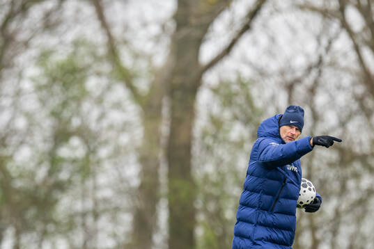 Bläddra bland fler bilder av Football, Norway, training