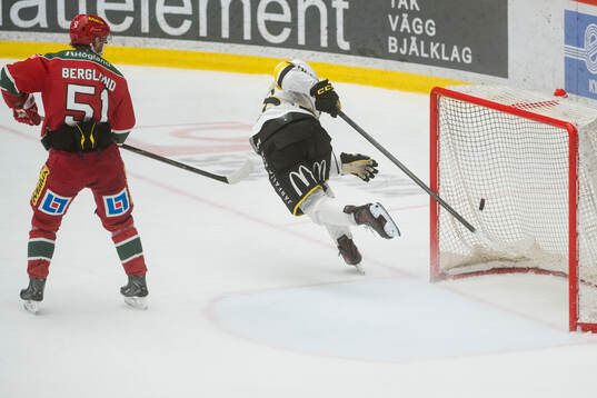 AIKs Oliver Johansson gör 2-6 målet