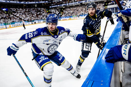 Leksands Nolan Stevens oc HV71s William Ignberg Nilsson