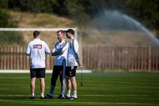 Sports psychologist Daniel Ekvall, head coach Graham Potter