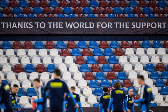 Players of the Ukrainian national football team in front of