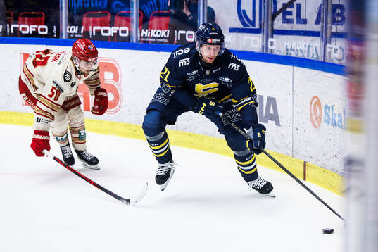 Södertäljes Filip Windlert och Kalmars Elliot Ekmark