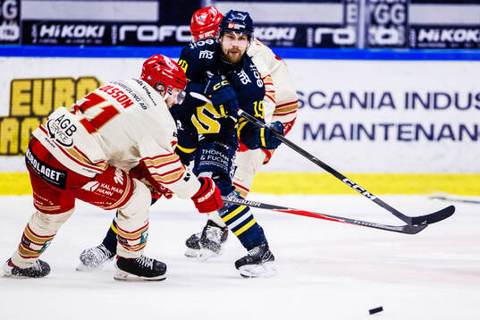 Södertäljes Hampus Harlestam och Kalmars Gabriel Olsson