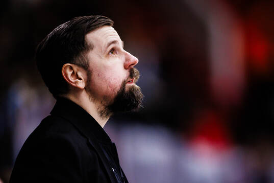 Kalmars tränare Viktor Tuurala