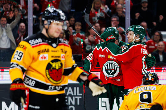 Frölundas Max Friberg jublar
