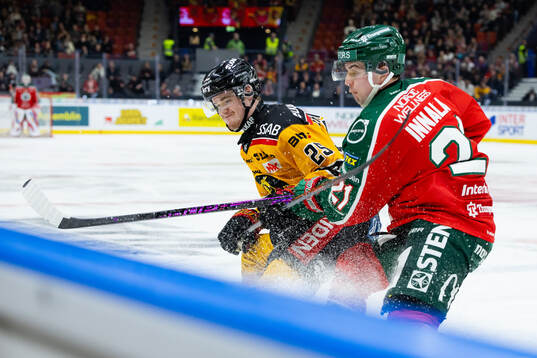 Luleås Filip Eriksson och Frölundas Jere Innala