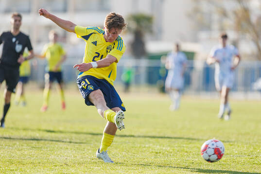 Alexander Andersson  of Sweden