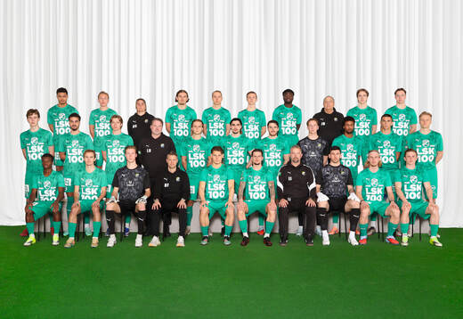 Bläddra bland fler bilder av Fotboll, Superettan, Porträtt och Lagbild, Ljungskile