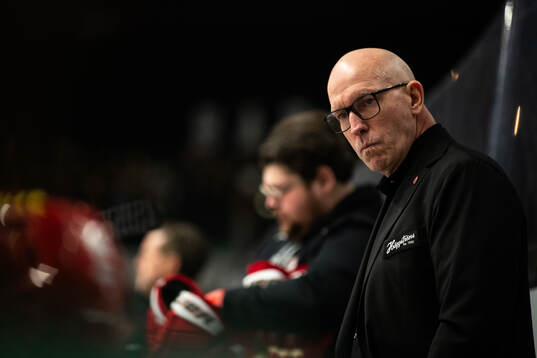 Modos tränare Fredrik Andersson