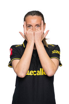Bläddra bland fler bilder av Fotboll, Damallsvenskan, AIK, Porträtt 