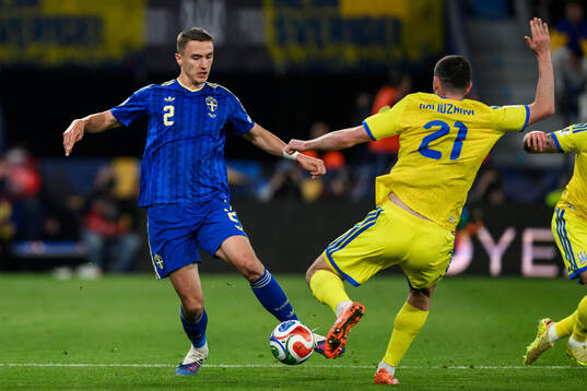 Gustaf Lagerbielke of Sweden and Ivan Kaliuzhnyi of Ukraine