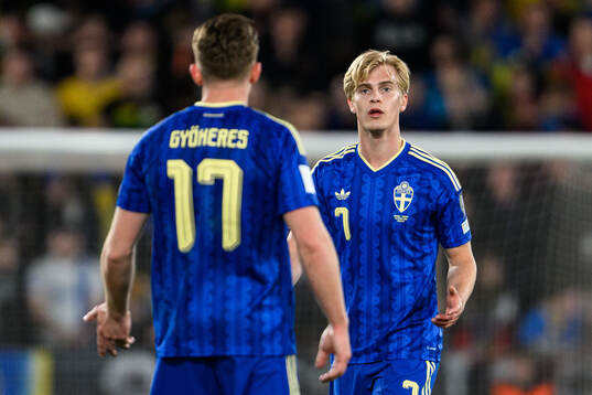 Viktor Gyökeres and Lucas Bergvall of Sweden