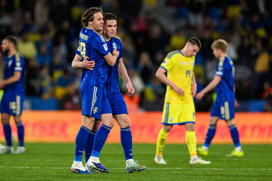 Mattias Svanberg and Viktor Gyökeres of Sweden celebrate