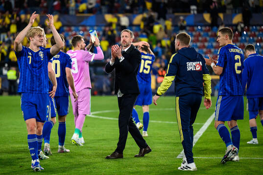 head coach Graham Potter of Sweden
