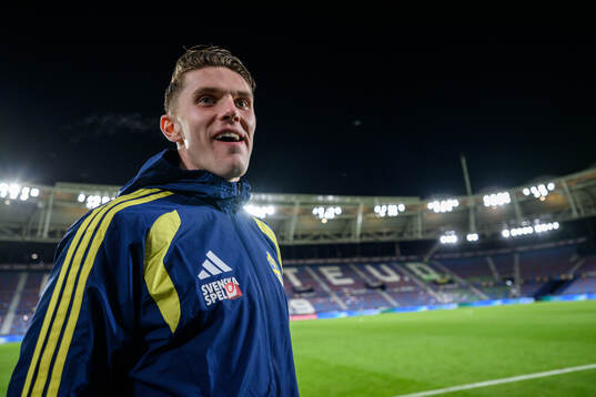 Viktor Gyökeres of Sweden
