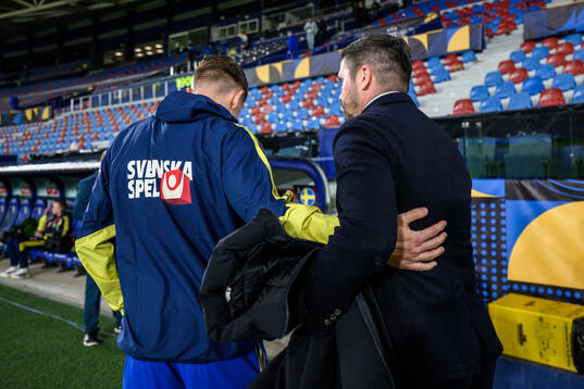 Bojan Djordjic and Viktor Gyökeres of Sweden