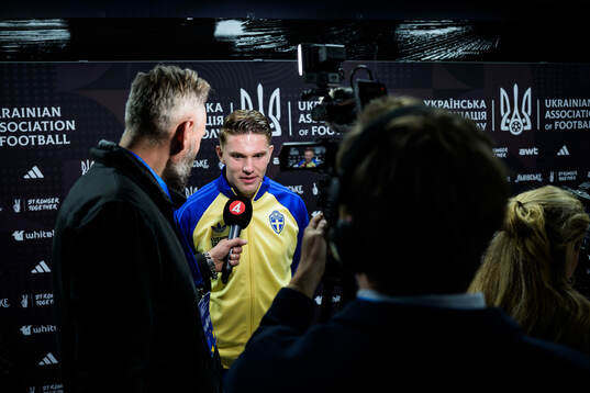 Viktor Gyökeres of Sweden is being interviewed by Swedish