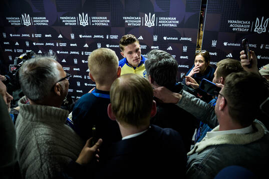 Viktor Gyökeres of Sweden is being interviewed by media
