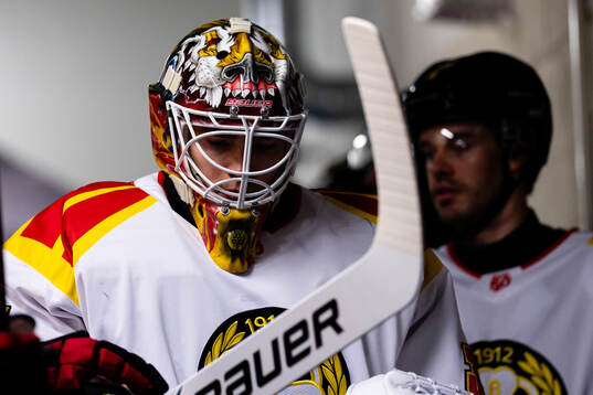 Brynäs målvakt Erik Källgren