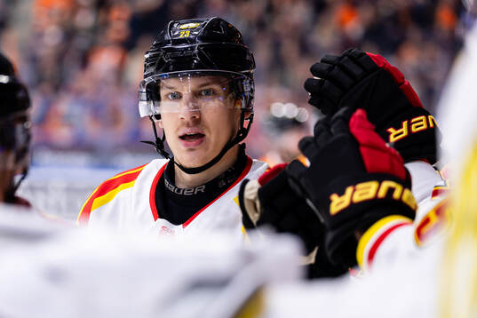 Brynäs Oskar Lindblom jublar
