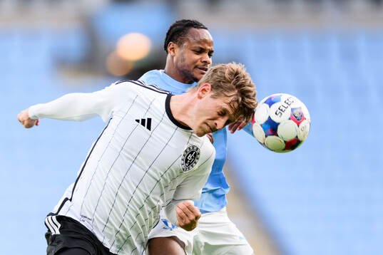 Landskronas Tobias Karlsson och Malmö FFs Yassin Mohammed