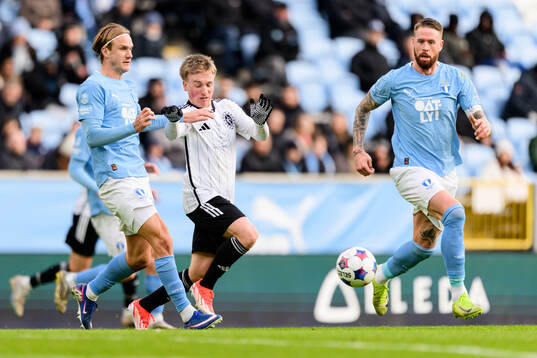 Malmö FFs Erik Botheim och Landskronas Constantino