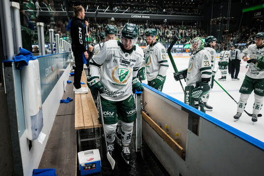 Färjestads Marian Studenic deppar