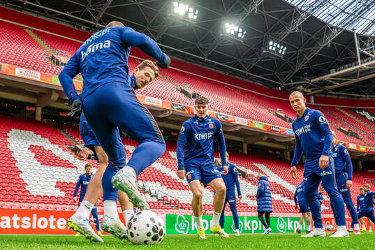 Sander Berge, Jørgen Strand Larsen and Leo Østigård of