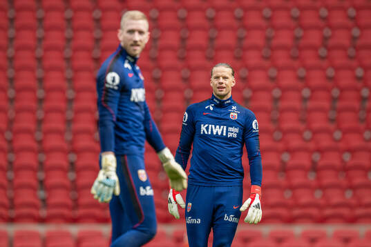 Goalkeeper Egil Selvik and goalkeeper Ørjan Håskjold