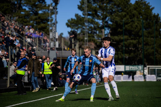 Djurgårdens Kristian Lien och HJK Helsingfors Mads Borchers
