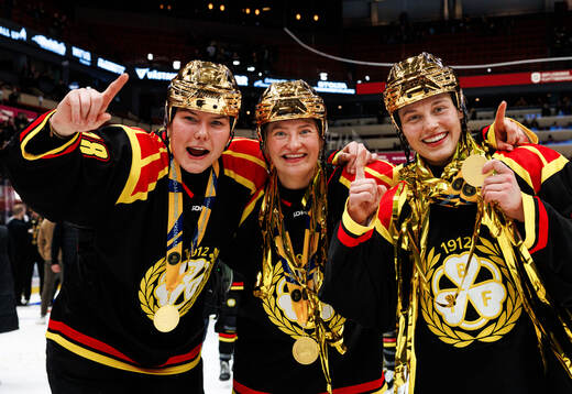 Brynäs Elin Svensson, Anna Andersson och Viivi Vainikka