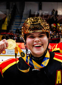 Brynäs Hanna Thuvik jublar