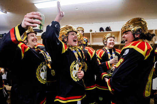 Brynäs Maude Poulin-Labelle, Noora Tulus och Emma Bergesen