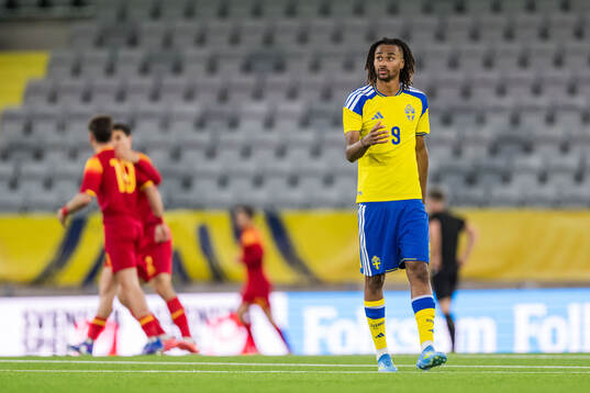 Jonah Kusi-Asare of Sweden looks dejected