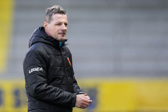 Head coach Goran Perisic of Montenegro ahead ofof the UEFA