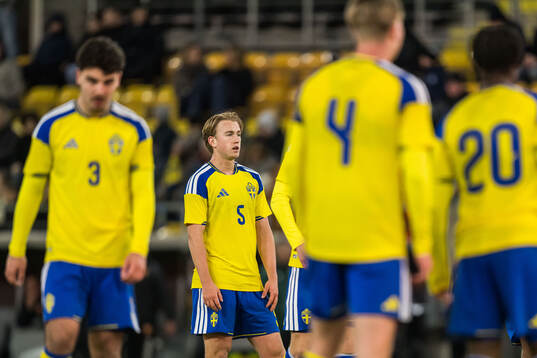 Noah Tolf of Sweden looks dejected