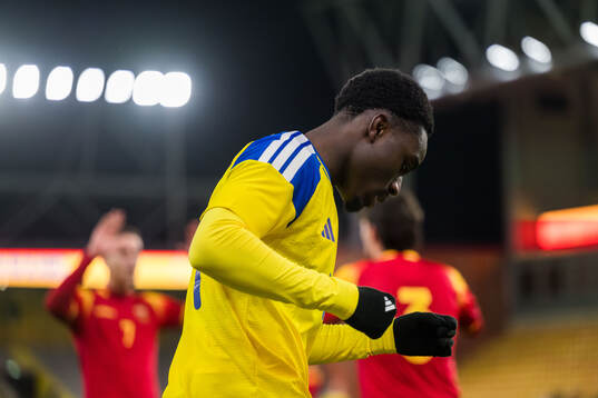 Genesis Antwi of Sweden