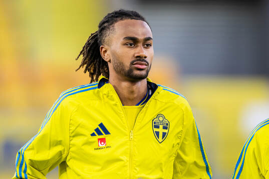 Jonah Kusi-Asare of Sweden