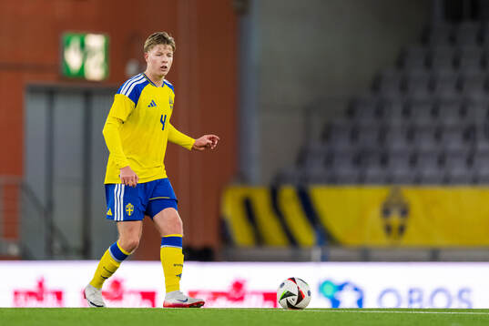 Nils Zätterström of Sweden