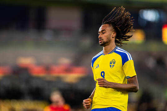 Jonah Kusi-Asare of Sweden