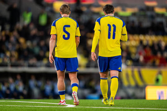 Noah Tolf and Oscar Sjöstrand of Sweden