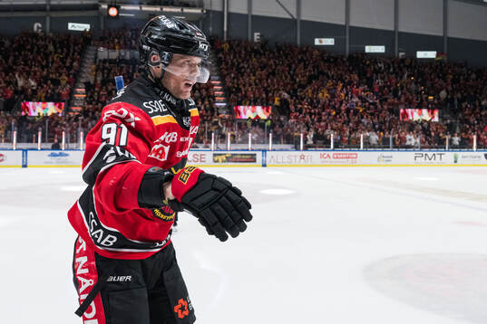 Luleås Brian O'Neill jublar