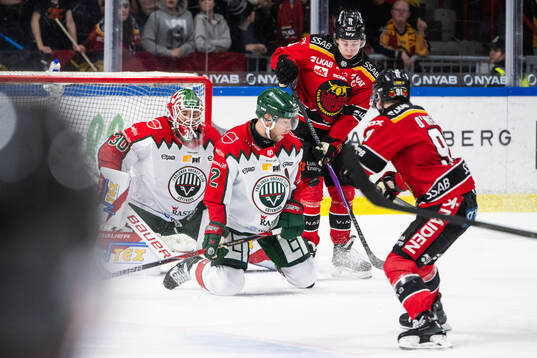 Luleås Isac Hedqvist just före Luleås  1-1