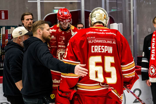 Kalmars målvakt Jacob Crespin deppar