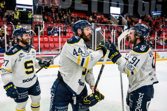 Södertäljes Daniel Norbe, Niklas Arell och Andrew