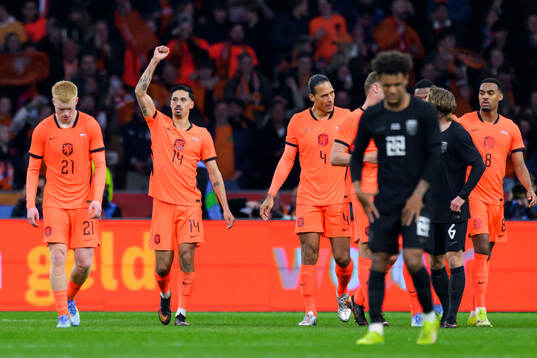 Tijjani Reijnders of Netherlands celebrates the 2-1 goal