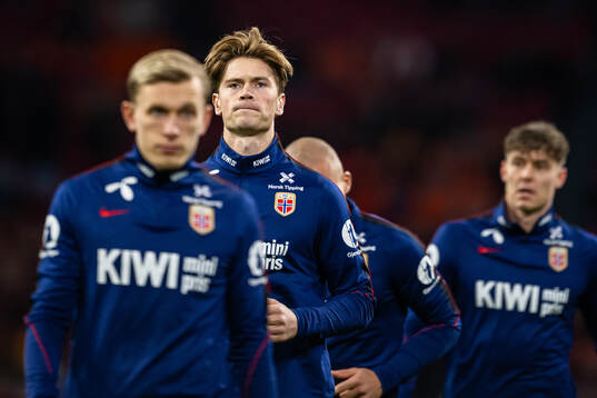Henrik Falchener of Norway warms up