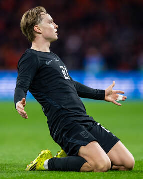 Andreas Schjelderup of Norway celebrates