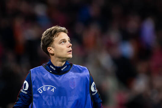 Felix Horn Myhre of Norway warms up